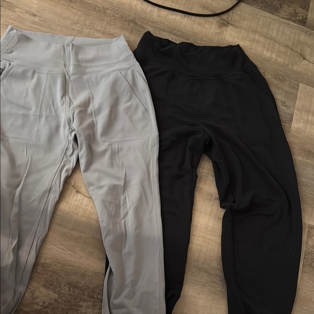 2 pairs of Athleta Women's Pants